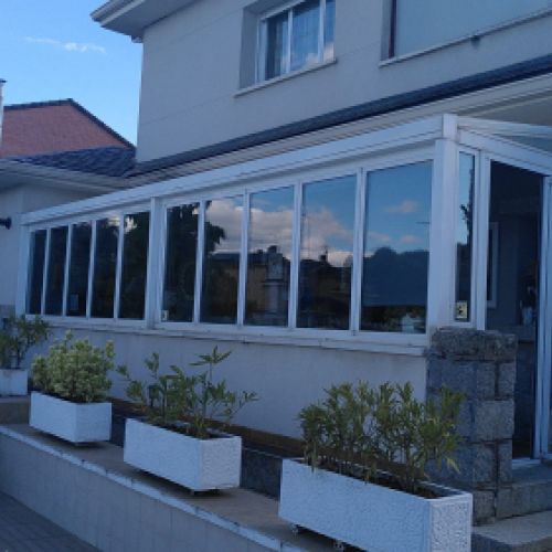 CERRAMIENTO ALUMINIO CON TEJADO