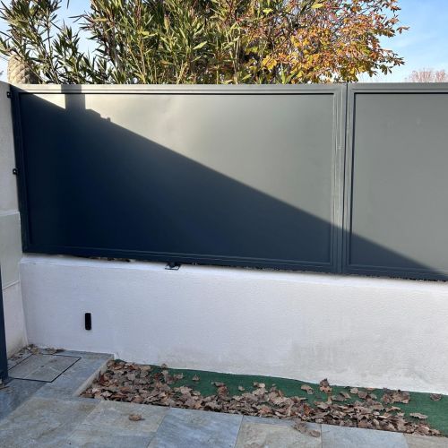 VALLADO CHAPA LISA PINTADA HORNO RAL 7016